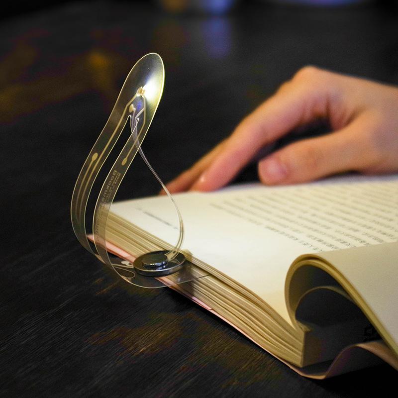 Reading Bookmark Light - Image 8